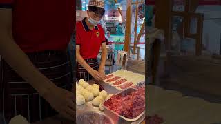 Chinese roti making  bun porotta 😌 at Bukit Bintang chineserecipe chinesemuslim bukitbintang [upl. by Leopold]