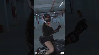 Girl Rider kawasakininjah2r kawasaki speedup ispeedshow race stunts wwe trading [upl. by Maxi]