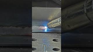 Сварка без брызг Управляемый капельный перенос в режиме Fastmig сварка welding [upl. by Rhodie942]