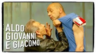 Anplagghed  Il passaggio di mano 1 di 2  Aldo Giovanni e Giacomo [upl. by Eannej677]