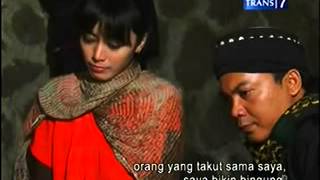 DUA DUNIA quotHANTU PENCEKIKquot fullmp4 [upl. by Lynden]