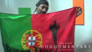 Tha Doggumentary Tour Lisbon  Snoop Listens to His Favorite New Song [upl. by Henry]