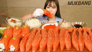 SUB 쫀득탱탱 연어회 1kg amp 대왕 연어초밥 먹방 Giant Salmon Sashimi Sushi Flying Fish Roe REAL SOUND MUKBANG ASMR [upl. by Reine904]