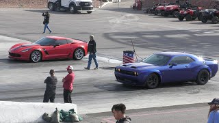 Hellcat Challenger vs Corvette z06  drag racing [upl. by Osterhus]