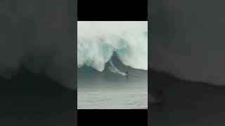 50ft wave😱 surf pipeline surfing waves oahu danger viralvideo shorts fyp hawaiianbeach [upl. by Winser635]