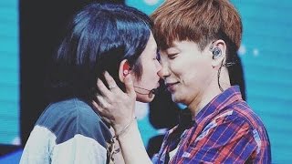 160528 Super Junior Heechul Leeteuk Kiss  parody Dots Supercamp in macau [upl. by Fisoi]