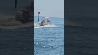 BOAT SPEEDING OUT TO THE GULF OF MEXICO – THRILLING ACTION AT THE VENICE FLORIDA BOAT INLET [upl. by Nna78]