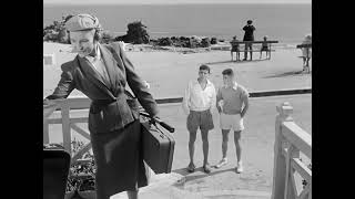 Mr Hulots Holiday  Les Vacances de Monsieur Hulot 1953 Directed by Jacques Tati [upl. by Eiroc]