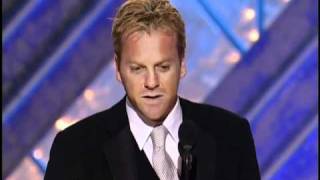 Kiefer Sutherland Wins Best Actor TV Series Drama  Golden Globes 2002 [upl. by Akirdnwahs]