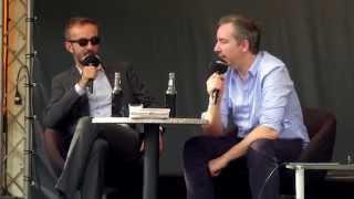 Sanft amp Sorgfältig Olli Schulz und Jan Böhmermann live  Parkfest 2014 [upl. by Beyer26]