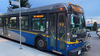 Surrey Translink 2006 New Flyer D40LFR S7501 on 321 Scott Road Station [upl. by Nafets]