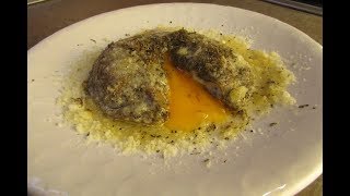 Raviolo ai funghi con tuorlo fondente e tartufo [upl. by Marty844]