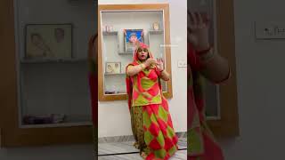 O Bangla Gadi Jhumke Kangna shotsfeed baisasarojrathore dance bollywood youtubeshorts [upl. by Yukio626]