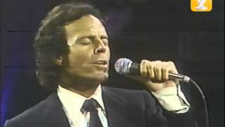 Julio Iglesias Presentación Completa  Festival de Viña del Mar 1981 [upl. by Revert]