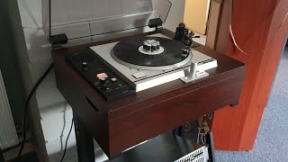 Technics SL1000 MK II P professional broadcast turntable [upl. by Salangia449]