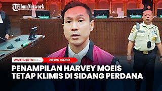 Penampilan Harvey Moeis Tetap Klimis di Sidang Perdana Tak Nampak Sandra Dewi Menemani [upl. by Erie]