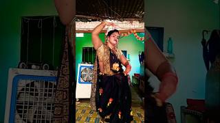 Sata Ke akhiyan mareviralvideo dance bhojpurisongshortvideo youtubeshorts dollydancer555 [upl. by Mharg]