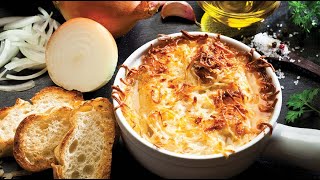 Recette soupe a loignon gratinée maison [upl. by Keverian]