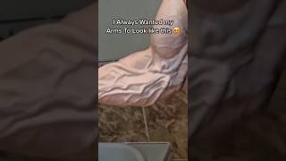 Using a hand gripper for 6 days Insane Results shorts forearms strength viralvideo warkout [upl. by Hosbein]