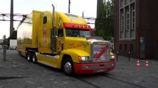 Sinalco Truck Freightliner 198 Liter Hubraum [upl. by Loggia922]