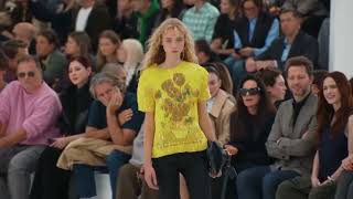 LOEWE  Spring Summer 2025  Women´s Runway Collection  Paris Fashion Week [upl. by Aufmann]