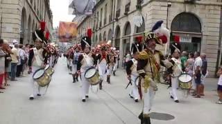 Garde Impériale de Dijon  fêtes de la vigne aout 2016 [upl. by Alcott]