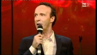 Roberto Benigni canta quotLe proprietà di Berlusconiquot da quotVieni via con mequot 8 novembre 2010 [upl. by Sezen]