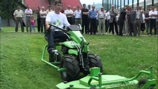 Muta Maestral lawnmover [upl. by Ignatia]