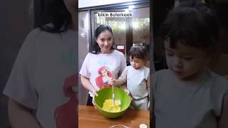 Bikin Boterkoek asmirandah jonasrivanno chloeemmanuellevanwattimena masak resep shorts [upl. by Tebzil]