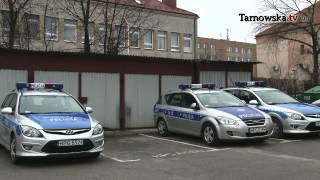 1305 Policjanci z Dąbrowy Tarnowskiej w pościgu za radiowozem [upl. by Inoek]