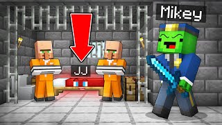 Mikey vs JJ Hide amp Seek inside a Prison in Minecraft Maizen [upl. by Latsryc]