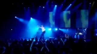 Coldplay Yellow Live at Sidney 2003 HD [upl. by Naryb287]