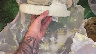 adidas Adilette 22 Slides quotGreyquot Unboxing InHand CloseUp Look [upl. by Stead910]