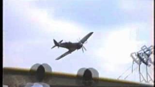 CLIPPED WING SPITFIRE  LOW amp FAST PASS  ROLLS ROYCE MERLIN  AWESOME SOUND [upl. by Elag]