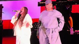 Monie in da middle and Queen Latifah live on stage [upl. by Eeneg971]