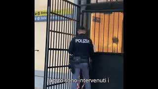 MELEGNANO 22ENNE ACCOLTELLATO AL TORACE E ALLA SCHIENA [upl. by Ennaear]