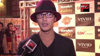 赤西仁 英語インタビュー Jin Akanishi interview at quot Very Harold and Kumar 3D Christmasquot [upl. by Auqkinahs]