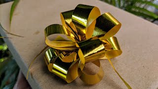 DIY How to make an Easy Gift Bow  Ribbon Bow [upl. by Jacquette]