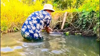 Unclog Drain Water Clog Canal To Farm For Sector Agriculture With Activity Remove Trash And Leaf [upl. by Gerfen]