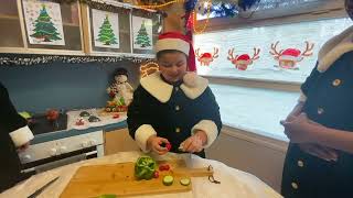 RECETTE DE NOËL  le petit train en légumes [upl. by Nirtak]