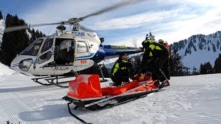 Hélicoptère secours en montagne MBH Helicopter company Base Avoriaz  EC135  AS350  HEMS  SAR [upl. by Suoilenroc]