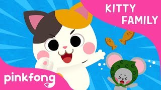 Kitty Family  Animal Song  Meow Meow Meow  Pinkfong Songs for Children [upl. by Swithin]