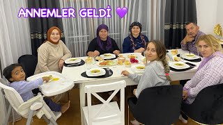 ANNEMLER GELDİ 😍 EVİMİZİ İLK DEFA GÖRDÜLER  ALİMİN ANNANNE SEVGİSİ  KALABALIK AİLE YEMEĞİ 🥘 [upl. by Lissak]