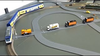 CAR SYSTEM FÜR MODELLEISENBAHN ♦ RC MESSE INTERMODELLBAU DORTMUND 2017 [upl. by Ennyl4]