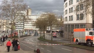 Sturmschaden in Kassel Dachblech drohte auf Straße zu stürzen [upl. by Amathist]