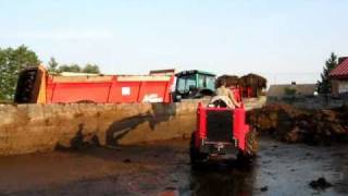 Akcja obornik 2010 czyli nawożenie pod kukurydzę ensilage agrofoto [upl. by Llehsor]