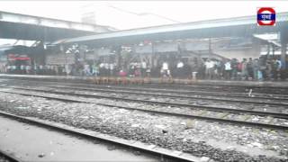 Heavy Rain at Kalyan Railway Station [upl. by Veradia]