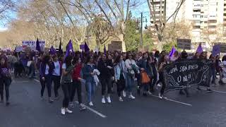 8M  Huelga feminista manifestación en Valencia [upl. by Llemart295]