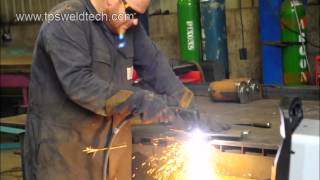 Hypertherm PowerMax 105 cutting 30mm Steel TPS WeldTech Customer [upl. by Maddie]