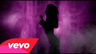 Anitta  Ta Na Mira VIDEO OFICIAL  AndresiFefo [upl. by Sabina509]